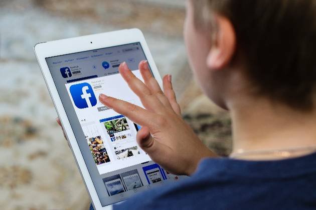 How Old to Use Facebook Marketplace